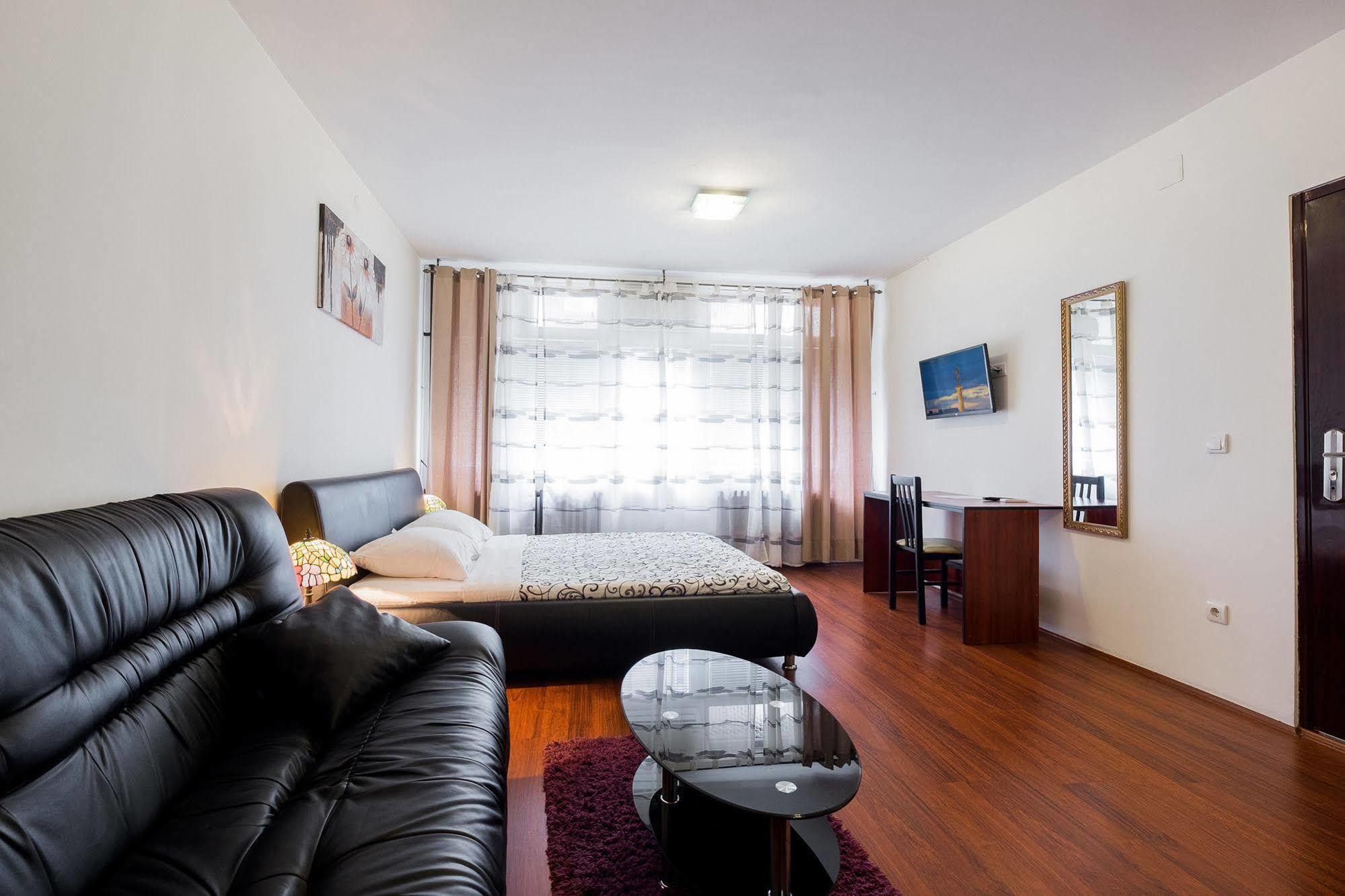 Downtown Apart Hotel Bane Belgrad Zewnętrze zdjęcie